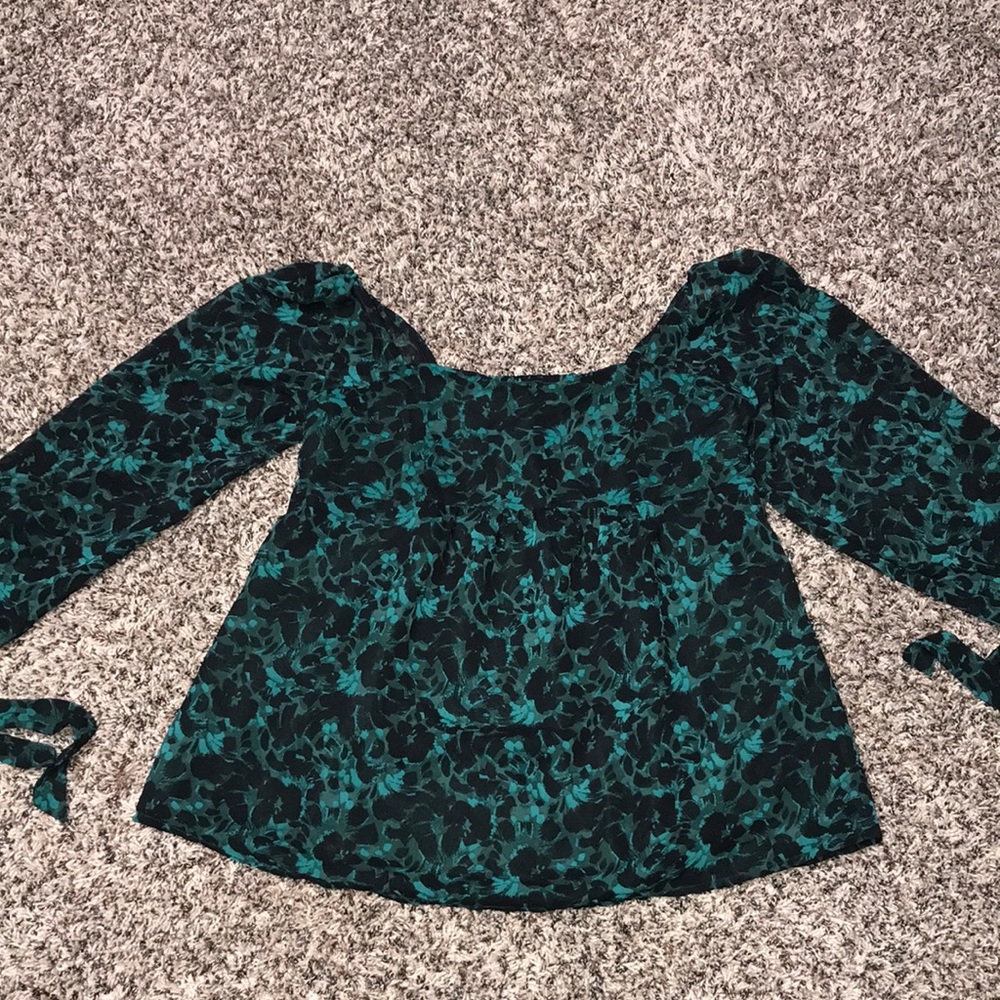 HP🥳Isabel Maternity Floral Green Black Sheer Long Sleeve Maternity Top | NWT!🐠 - Picture 3 of 6